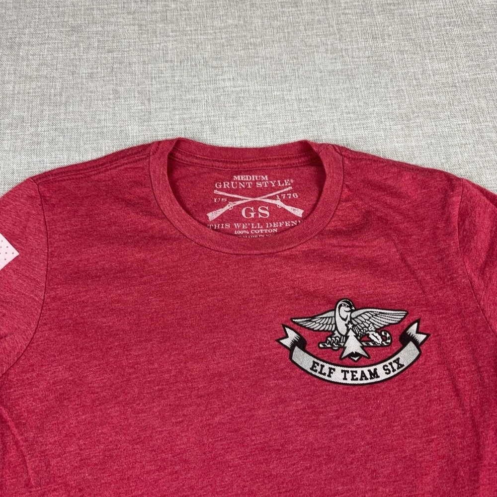 Grunt Style T-Shirt Womens M Red Crew Neck Short Sleeve Elf Team Six Graphic Top - Picture 2 of 7